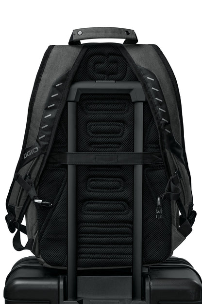 Elect Bl/He Gy OGIO Hatch Pack. 91001