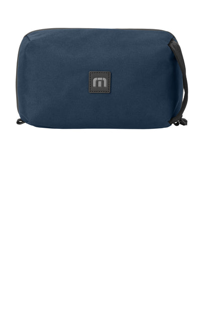 Front View of RiverBlNv TravisMathew Approach Case TMB300 plain