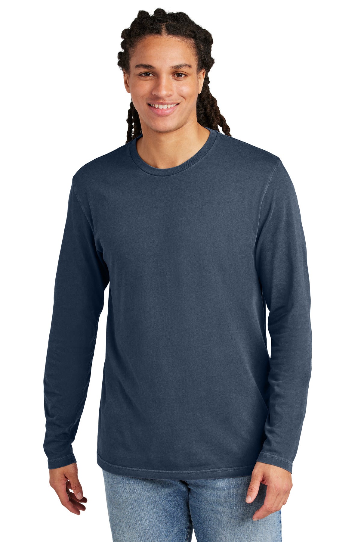 Front View of TrueNavy District Wash Long Sleeve Tee DT2103 plain