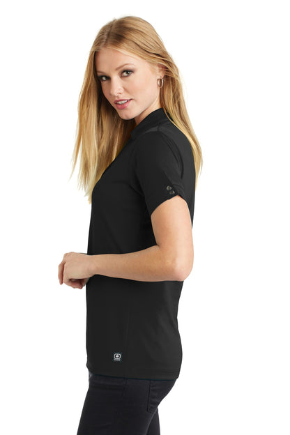Left View of Blacktop OGIO - Glam Polo. LOG105 plain