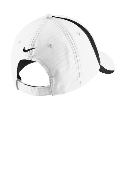 Rear View of White/Blk Nike Sphere Performance Cap NKFD9709 plain