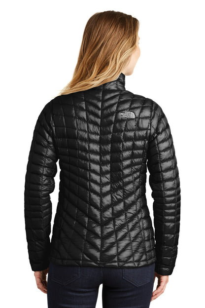 TNF Black The North Face Women's ThermoBall Trekker Jacket. NF0A3LHK plain